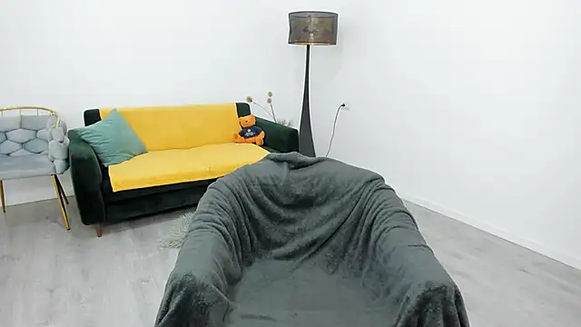 Arya Anna online show from 11/16/25, 05:34