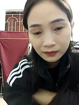 Snapshot of Pig_pig11 chatting on 10/26/25, 01:44 Pig pig11 online show from 10/26/25, 01:44