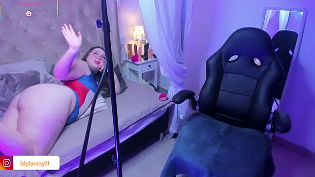 Snapshot of Myla_mayfield chatting on 11/09/25, 11:47 Myla mayfield online show from 11/09/25, 11:47