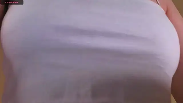 PollyRouge   online show from 11/15/25, 02:10