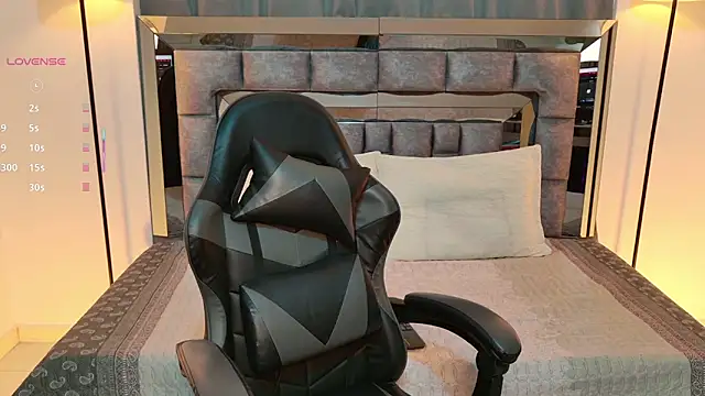 Bella Clark2 online show from 01/15/26, 02:31