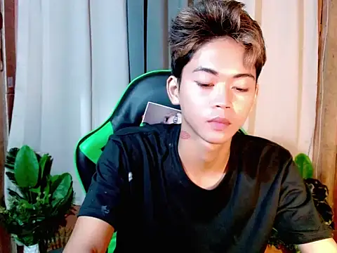 AsianCuteGuy21 online show from 11/23/25, 02:38