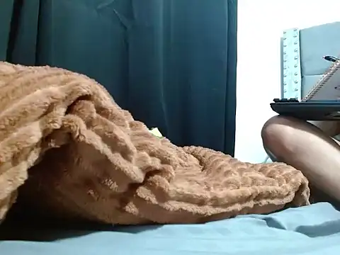 CeleneOrtiz online show from 12/17/25, 12:04