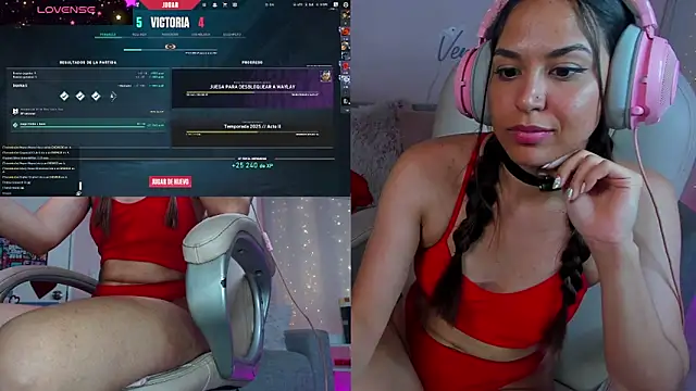 Snapshot of VenusIsLove_ chatting on 03/07/25, 09:59 VenusIsLove online show from 03/07/25, 09:59