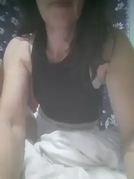 Snapshot of murr-kitty chatting on 10/24/25, 02:54 murr-kitty online show from 10/24/25, 02:54