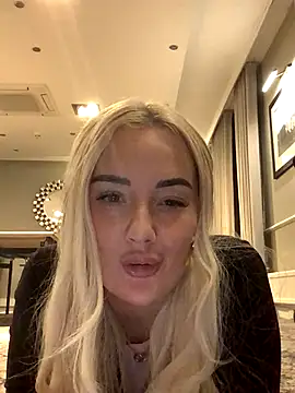 brookemiss88x online show from 10/23/25, 07:45