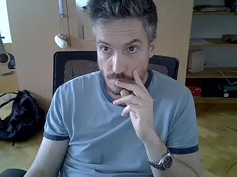 delayclose   online show from 05/14/26, 03:53