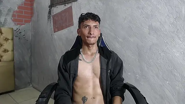 SavageLover  online show from 12/16/25, 04:44