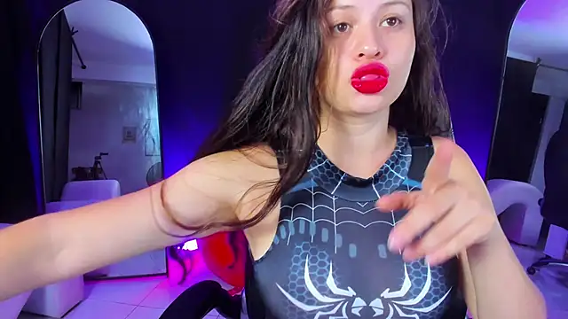 Esmesweet23 online show from 11/30/25, 04:52