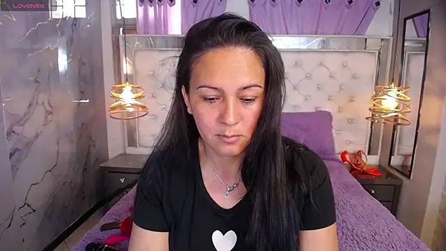 Melissa-roberts online show from 12/02/25, 07:15