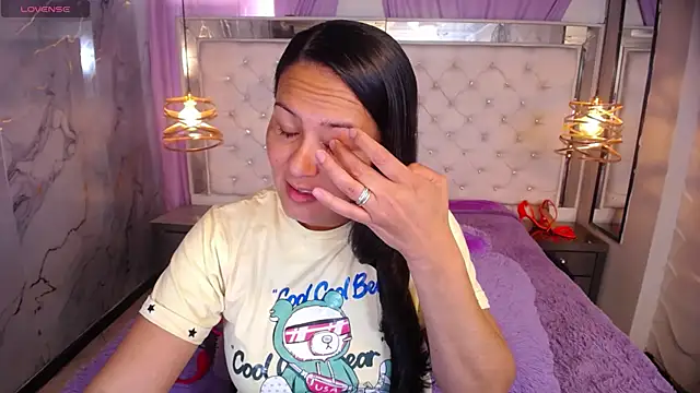 Melissa-roberts online show from 11/28/25, 07:47