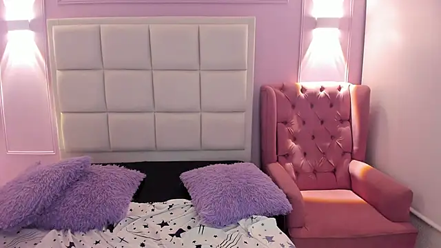 Damiian20  online show from 11/17/25, 01:15