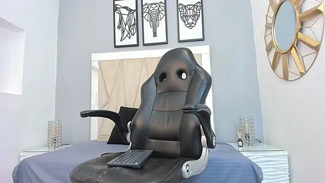 adams bobby online show from 11/25/25, 11:21