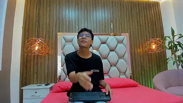 adams bobby online show from 01/18/26, 11:35