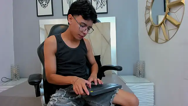 adams bobby online show from 03/05/26, 11:07