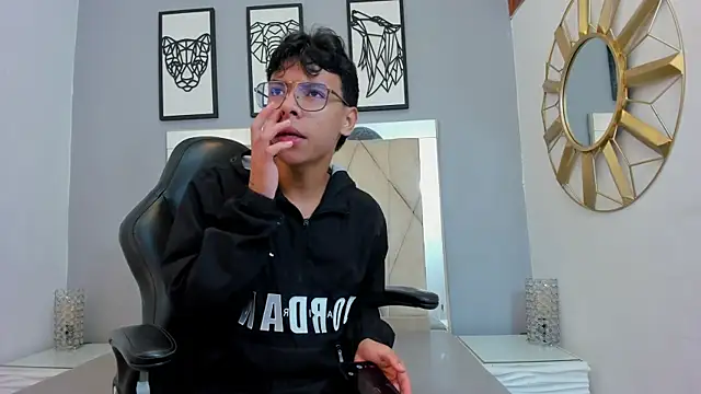 adams bobby online show from 03/28/26, 11:00