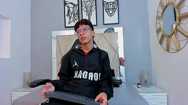 adams bobby online show from 11/27/25, 11:32