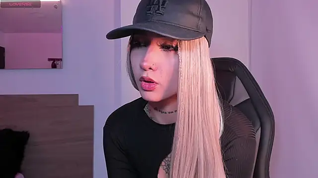 Katta Martini  online show from 11/20/25, 11:44