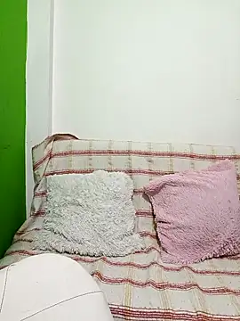 valilu rosse27 online show from 02/21/26, 12:45