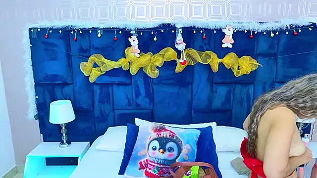 Stacy London online show from 12/22/25, 08:09