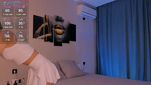 Snapshot of Kandeess chatting on 11/26/25, 01:44 Kandeess online show from 11/26/25, 01:44