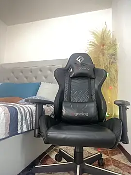 jony Oconnor online show from 12/14/25, 12:00