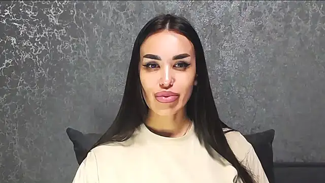 velvetveyraX online show from 04/07/26, 06:32