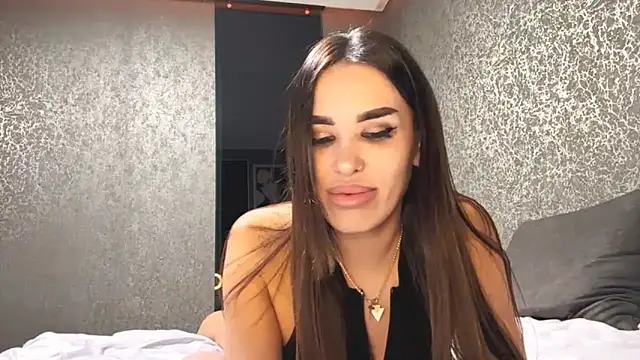 velvetveyraX online show from 05/04/26, 06:55