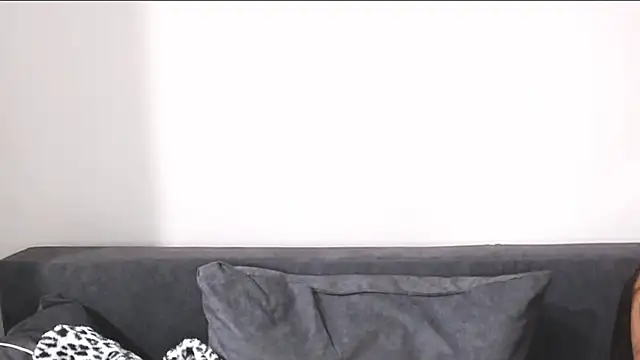 velvetveyraX online show from 01/05/26, 05:27