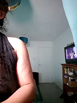 BubblesLovexox online show from 11/18/25, 10:40