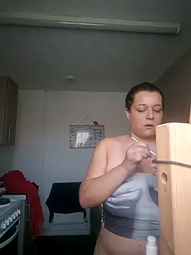 BubblesLovexox online show from 11/03/25, 03:48