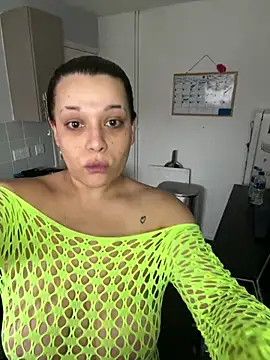 Snapshot of BubblesLovexox chatting on 02/08/26, 03:21 BubblesLovexox online show from 02/08/26, 03:21