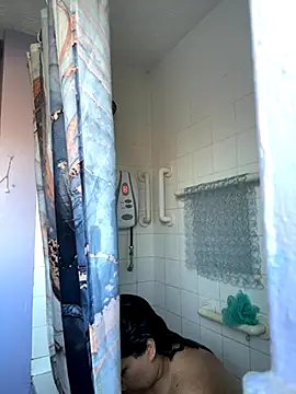 BubblesLovexox online show from 11/28/25, 01:00