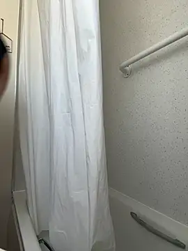 Snapshot of BubblesLovexox chatting on 03/21/26, 12:31 BubblesLovexox online show from 03/21/26, 12:31