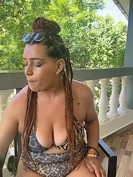 Snapshot of BubblesLovexox chatting on 04/16/26, 11:11 BubblesLovexox online show from 04/16/26, 11:11