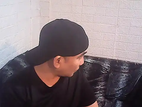 yourasiandesire69 online show from 11/25/25, 01:00