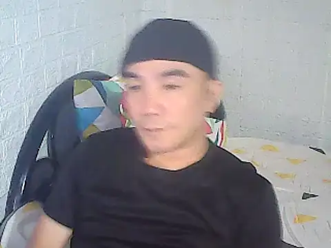 Snapshot of yourasiandesire69 chatting on 10/30/25, 11:30 yourasiandesire69 online show from 10/30/25, 11:30