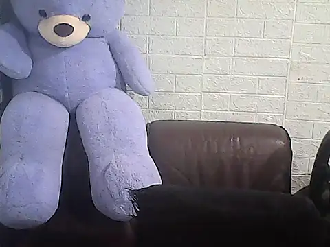 yourasiandesire69 online show from 11/06/25, 04:00