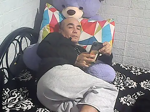 yourasiandesire69 online show from 11/09/25, 07:23