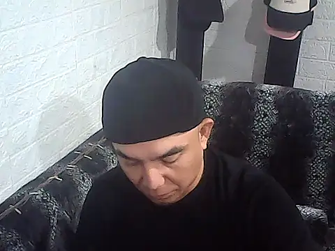 yourasiandesire69 online show from 12/05/25, 02:54