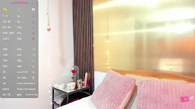 LunaaMorena online show from 11/22/25, 01:32