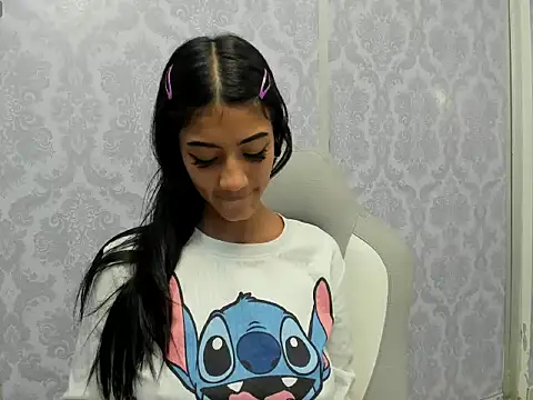 milkybaby  online show from 11/07/25, 11:37