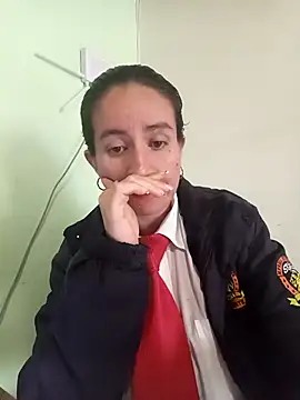 Snapshot of Valentina--1 chatting on 11/20/25, 12:06 Valentina--1 online show from 11/20/25, 12:06