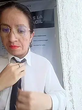 Valentina--1 online show from 01/12/26, 12:23