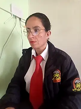 Snapshot of Valentina--1 chatting on 11/04/25, 12:09 Valentina--1 online show from 11/04/25, 12:09