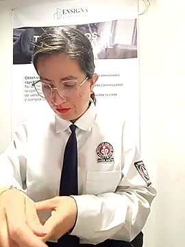 Valentina--1 online show from 04/30/26, 10:00