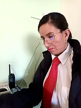 Snapshot of Valentina--1 chatting on 11/08/25, 12:09 Valentina--1 online show from 11/08/25, 12:09