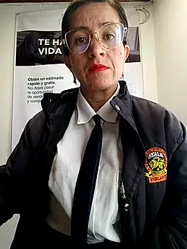 Valentina--1 online show from 04/23/26, 12:29