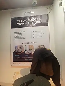 Valentina--1 online show from 07/11/26, 10:26
