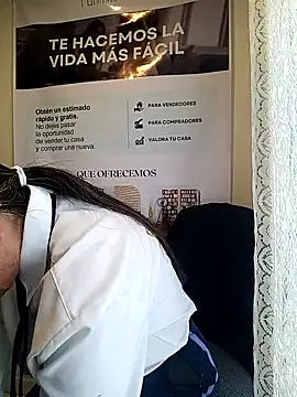 Valentina--1 online show from 02/21/26, 12:07